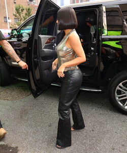 picturepub-kim-kardashian-053.jpg