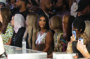 picturepub-kim-kardashian-076.jpg