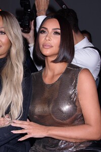 picturepub-kim-kardashian-092.jpg