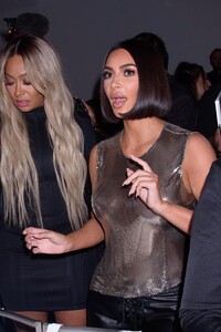 picturepub-kim-kardashian-102.jpg