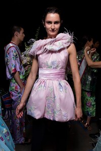 prabal-gurung-bks-g-rs20-9564.thumb.jpg.82337c724eec94a5f7c9beb3c389f63d.jpg