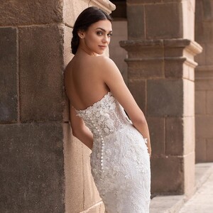 pronovias_69389822_132438301386565_4330869093841461374_n.jpg