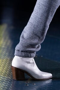 rag-and-bone-clp-rs20-6380.thumb.jpg.c8e9b4e016b9f8f8691bcf889a935290.jpg