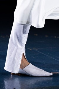 rag-and-bone-clp-rs20-6793.thumb.jpg.86b0c3afc25444d6a6f57d63d6db67a4.jpg