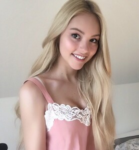 sarahwern_13129566_1998375663719913_1244156128_n.jpg