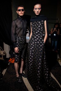 siriano-bks-g-rs20-1165.thumb.jpg.cc28facb1185cb18185a15a2860178b5.jpg