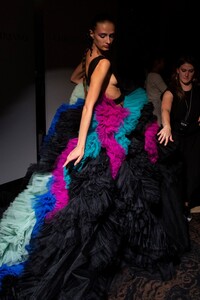 siriano-bks-g-rs20-1469.thumb.jpg.6f1fe63ce1ad5c8642c23bb6bc8b721a.jpg