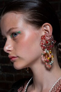 ulla-johnson-bks-g-rs20-0309.thumb.jpg.64c989fecb0e1481ecff2a4befff52d5.jpg