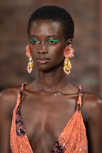 ulla-johnson-clp-rs20-9094b.thumb.jpg.eeb03e68a1740e4b9c605beadfa61908.jpg