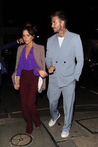 victoria-beckham-with-david-beckham-at-a-private-dinner-in-london-09-15-2019-2.jpg