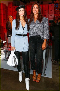 victoria-justice-sofia-richie-step-out-in-style-for-rebeca-minkoff-fashion-show-11.thumb.jpg.9b53613ffc64eb854a0962e9e607defd.jpg