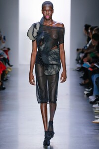 00018-Parsons-MFA-SS20-Ready-To-Wear-Credit-Monica-Feudi.thumb.jpg.83836c66a1317d85e84aeb01a9afbe7d.jpg