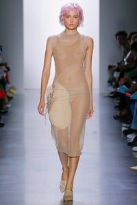 00022-Parsons-MFA-SS20-Ready-To-Wear-Credit-Monica-Feudi.thumb.jpg.42a1297e676313d0b8d899147898e245.jpg