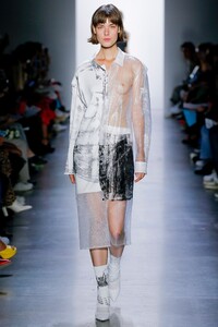 00076-Parsons-MFA-SS20-Ready-To-Wear-Credit-Monica-Feudi.thumb.jpg.12d71b1ddaf0b88f84219271b6f45800.jpg