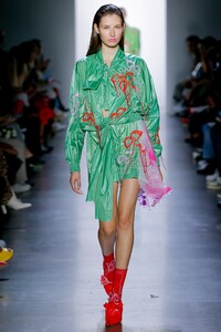 00082-Parsons-MFA-SS20-Ready-To-Wear-Credit-Monica-Feudi.thumb.jpg.529fed4db40f2e9f9c40faf261ae9f9f.jpg