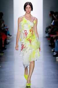 00085-Parsons-MFA-SS20-Ready-To-Wear-Credit-Monica-Feudi.thumb.jpg.47fe2096c5c1ef64b0a886fe1bd98c3b.jpg