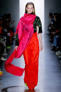 00088-Parsons-MFA-SS20-Ready-To-Wear-Credit-Monica-Feudi.thumb.jpg.8bf162d70a1aad45f3c7857cf61d4869.jpg