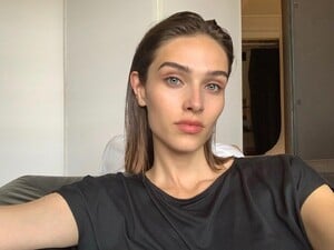 1.thumb.jpg.6fc2cb3fd2e9c8eee1949d6b323ba35d.jpg
