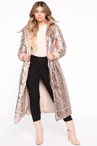 10-14-19_Studio_2_JP_EK_14-21-11_41__77891_RoseGold_2268_NT.jpg