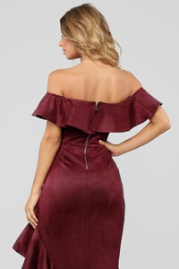 10-18-18_Studio_2_09-56-56_3349D_Wine0455_AJ_AG.jpg