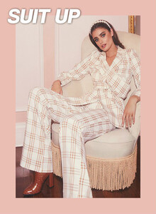 101019_USA_TAYLOR_HILL_SPLASH_WRKF-23423_17_TAILORING.thumb.jpg.6cb436c3fa439f2596940c6a044d38d4.jpg