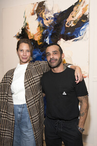Christy+Turlington+Burns+Michael+Angel+Maps+unHFbbUAmJhx.jpg