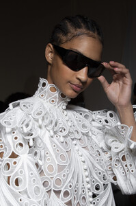 1033234875_ZimmermannSpring2020BackstageWQrR5tHSqMSx.thumb.jpg.bc4cbe59ea8fdaf2ecfa689eff63dfd9.jpg