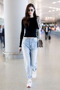 sui211019BZNimage102.jpg