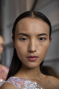 1104726934_PamellaRolandSpring2020BackstageJ0iW3ZNUqyfx.thumb.jpg.b2e91971d30de0ad94f884a361c7e032.jpg