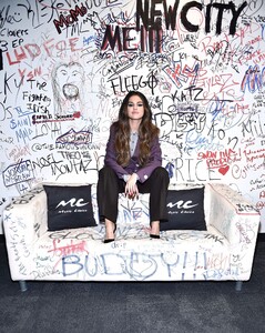        sel291019BZNimage11.jpg