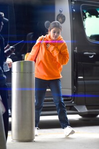        gom301019BZNimage1.jpg