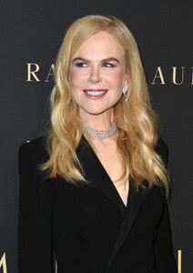 Nicole+Kidman+2019+ELLE+Women+Hollywood+Arrivals+pSN04J3vBvGx.jpg