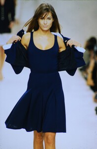 1475876397_bill-blass-spring-1996(2).thumb.jpg.5d41fef54a417f4e55c069258c3764c8.jpg
