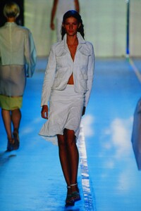 1493382725_dkny-ss-2000(14).thumb.jpg.9f7eb50176e21af56eea2066a79e6e0c.jpg