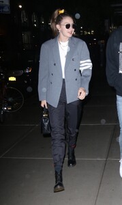        gig081019BZNimage126.jpg