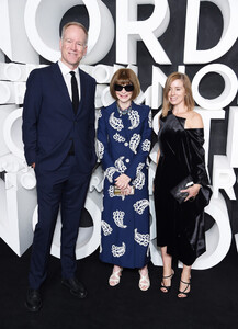 Anna+Wintour+Nordstrom+NYC+Flagship+Opening+ilgLOZyVwcMx.jpg
