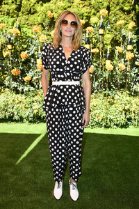 Julia+Roberts+10th+Annual+Veuve+Clicquot+Polo+rBy7kkSMup1x.jpg