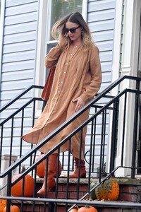        rob081019BZNimage108.jpg