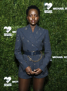 Lupita+Nyong+o+God+Love+Deliver+13th+Annual+cUarYB8wUxSx.jpg