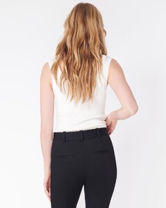 1906KN4499296_Off_20White_PRODUCT_03.jpg