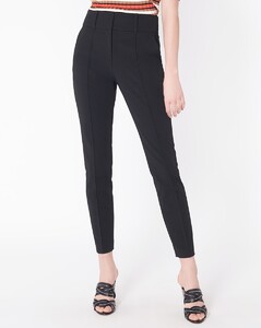 1906SU0086289_Black_PRODUCT_01.jpg