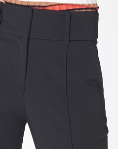 1906SU0086289_Black_PRODUCT_03.jpg