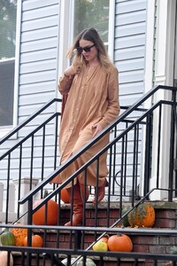       rob081019BZNimage109.jpg