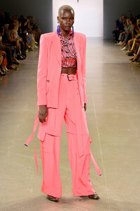 1916678597_VictoriaHayesSpringSummer2020Runway3U7XSjtARsjx.thumb.jpg.96ddbd4e64a0a9590d44befb2e898f96.jpg