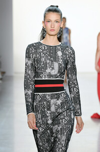 1929108373_TadashiShojiSpringSummer2020RunwayNewSpHYeNsbQk2x.thumb.jpg.3791165cab09d175a056ab38843f7f6d.jpg