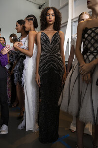 1936191796_PamellaRolandSpring2020Backstageq3mQn8MLsXqx.thumb.jpg.4c86c760aab8ecf8c0c9fd4cfaf19b8f.jpg