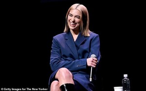 19616866-7565203-New_music_Dua_is_currently_at_work_on_her_sophomore_album_which_-a-109_1570857962804.jpg