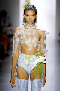 200535281_ParsonsMFARunwaySeptember2019NewYorkcxfqniwzCCex.thumb.jpg.5109810f628568916b4fb853ecb57d74.jpg