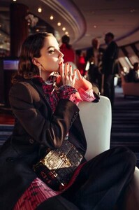2007410771_AnaRotili-galaoct2019w.thumb.jpg.0cbe60243b1bcabc222bef01f1dc86a5.jpg
