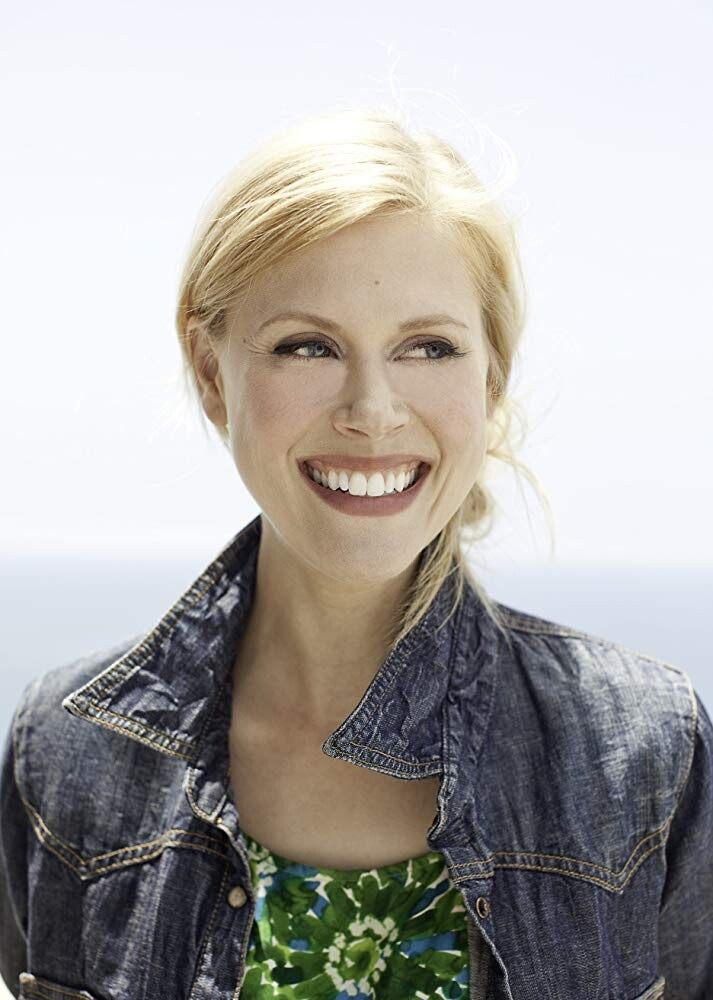 https://www.bellazon.com/main/uploads/monthly_2019_10/2039511138_JanetVarney11.jpg.5db569c8ac38a47899276bfd81c3de29.jpg